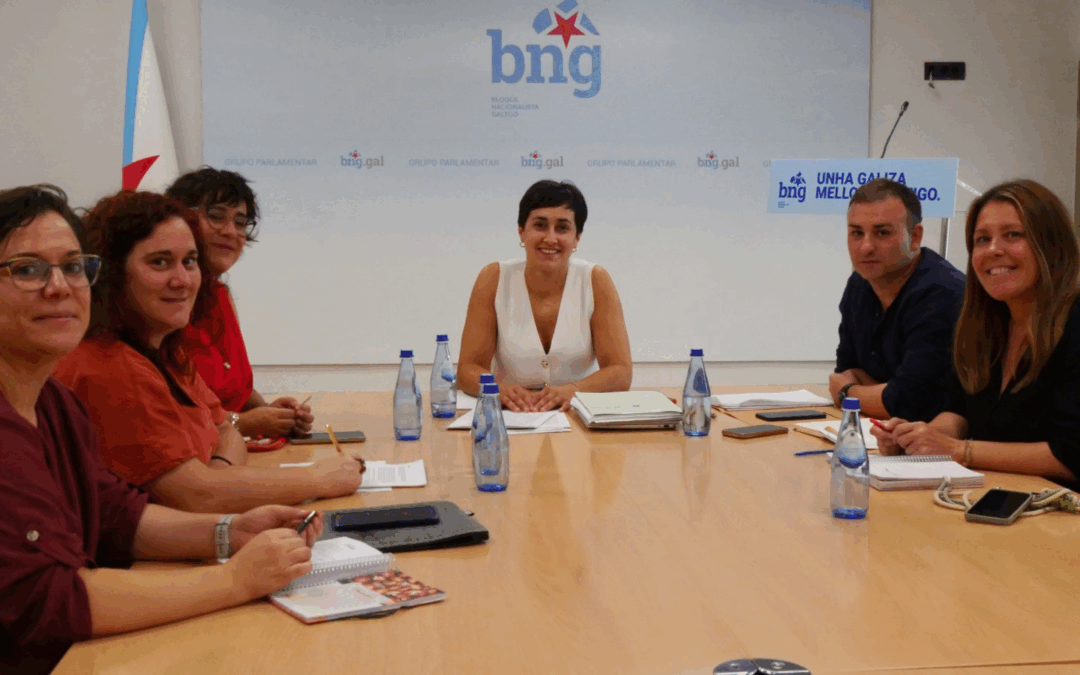Reunión sobre o sistema de protección á infancia